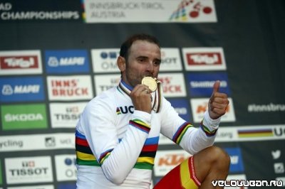 Алехандро Вальверде - чемпион мира в групповой шоссейной велогонке