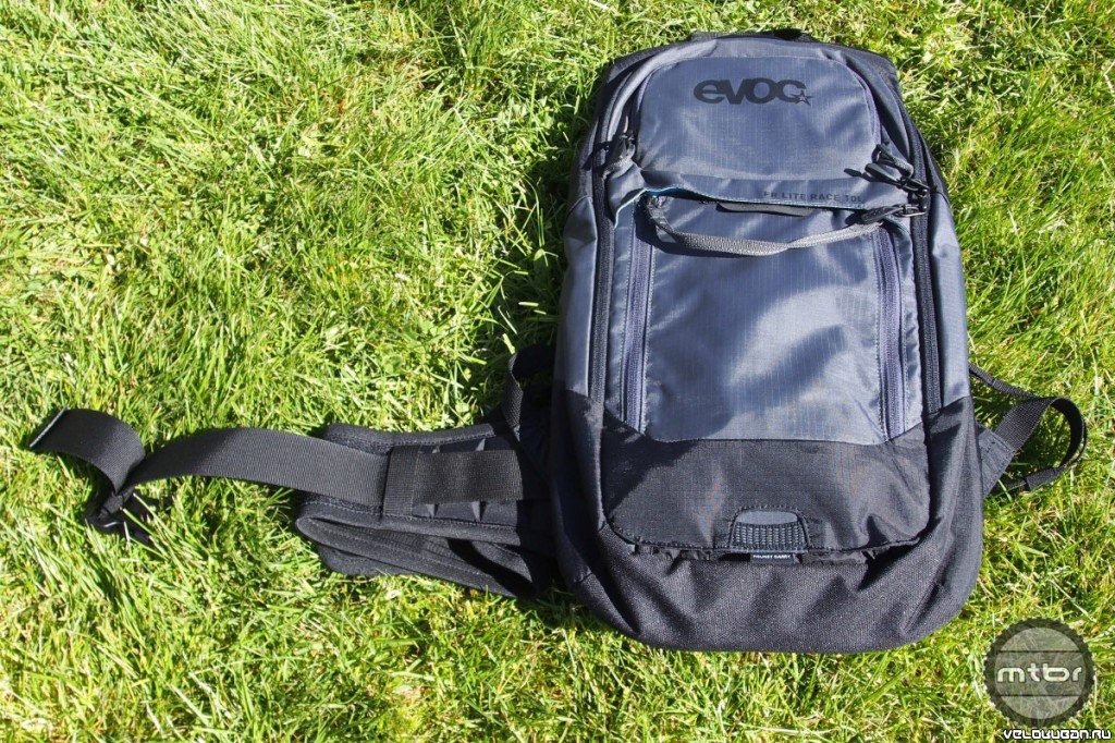 EVOC выпускают новые рюкзаки и сумки для катания.