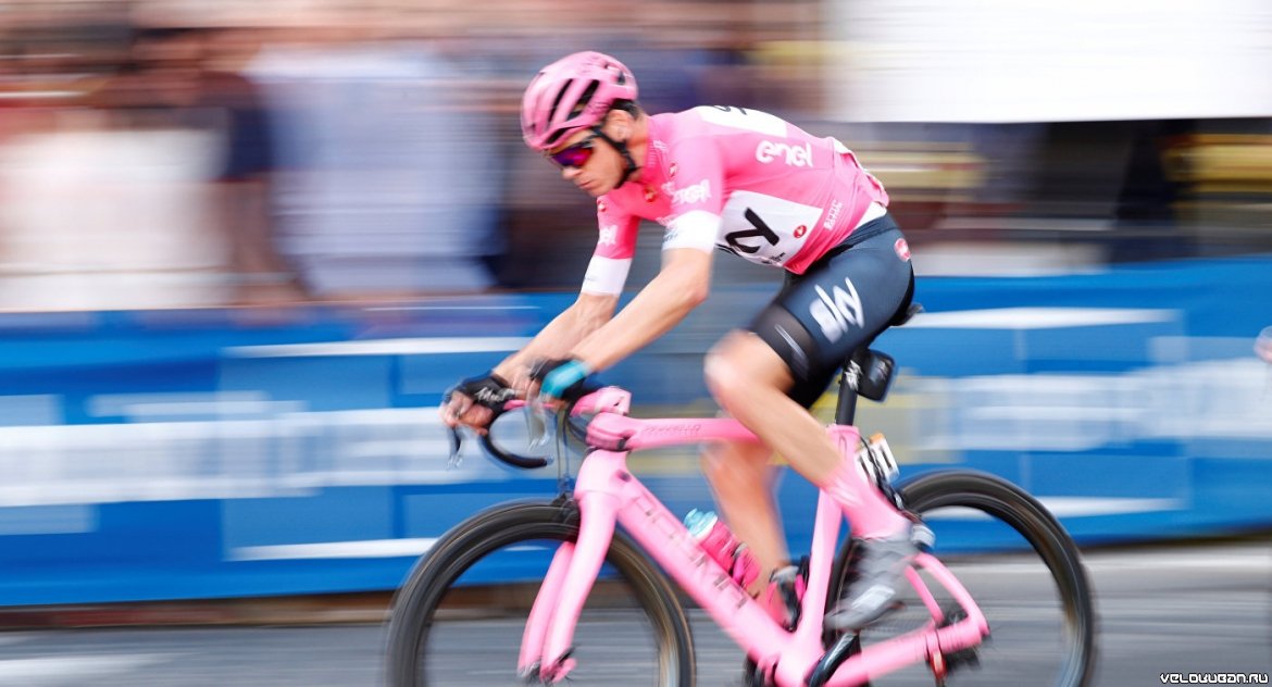 Фрум стал первым велогонщиком после Пантани, выигравшим общий и горный зачеты "Джиро"