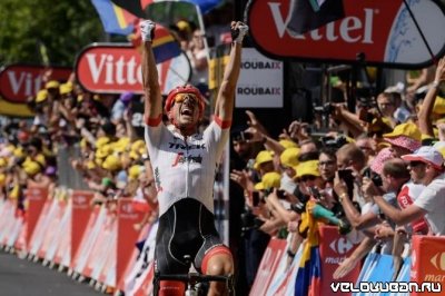 Тур де Франс 2018: Джон Дегенкольб празднует победу на девятом этапе