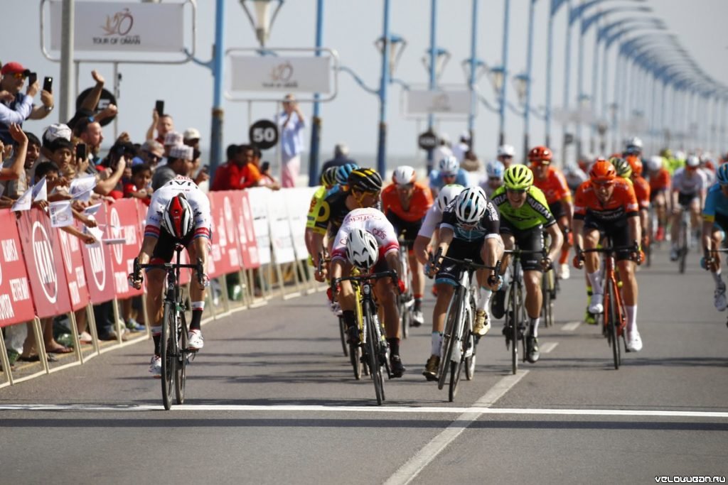 Александр Кристофф выиграл первый этап «Тура Омана»
