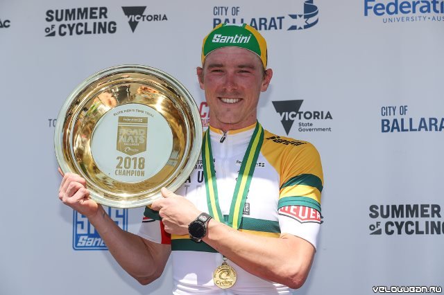Роан Деннис – трёхкратный чемпион Австралии в разделке