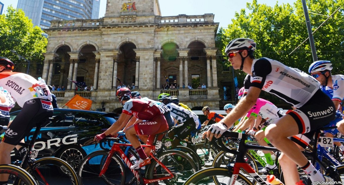 Австралиец Юэн выиграл второй этап многодневной велогонки "Тур Даун Андер"