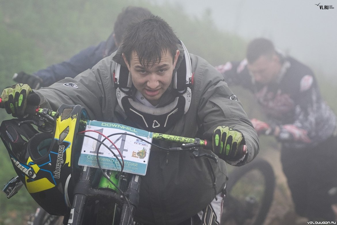 Чемпионат по маунтинбайку во Владивостоке состоялся, несмотря на дождь и туман 3