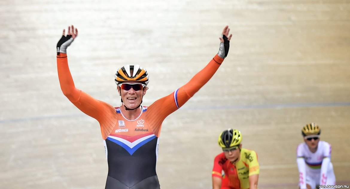 Голландка Вилд победила в скрэтче на ЧМ по велоспорту на треке